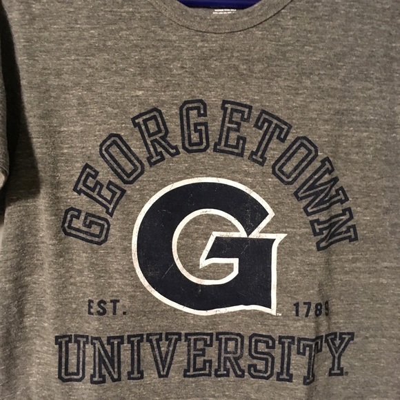 League Brand Georgetown Hoyas T-shirt (M) - Picture 2 of 3